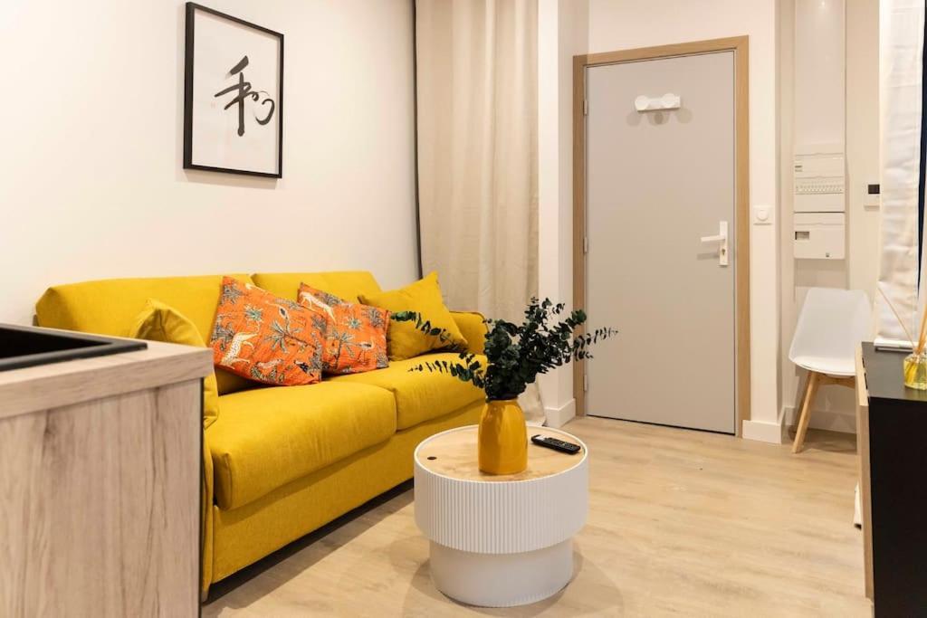 Thomas Price Appart Narbonne Exterior foto
